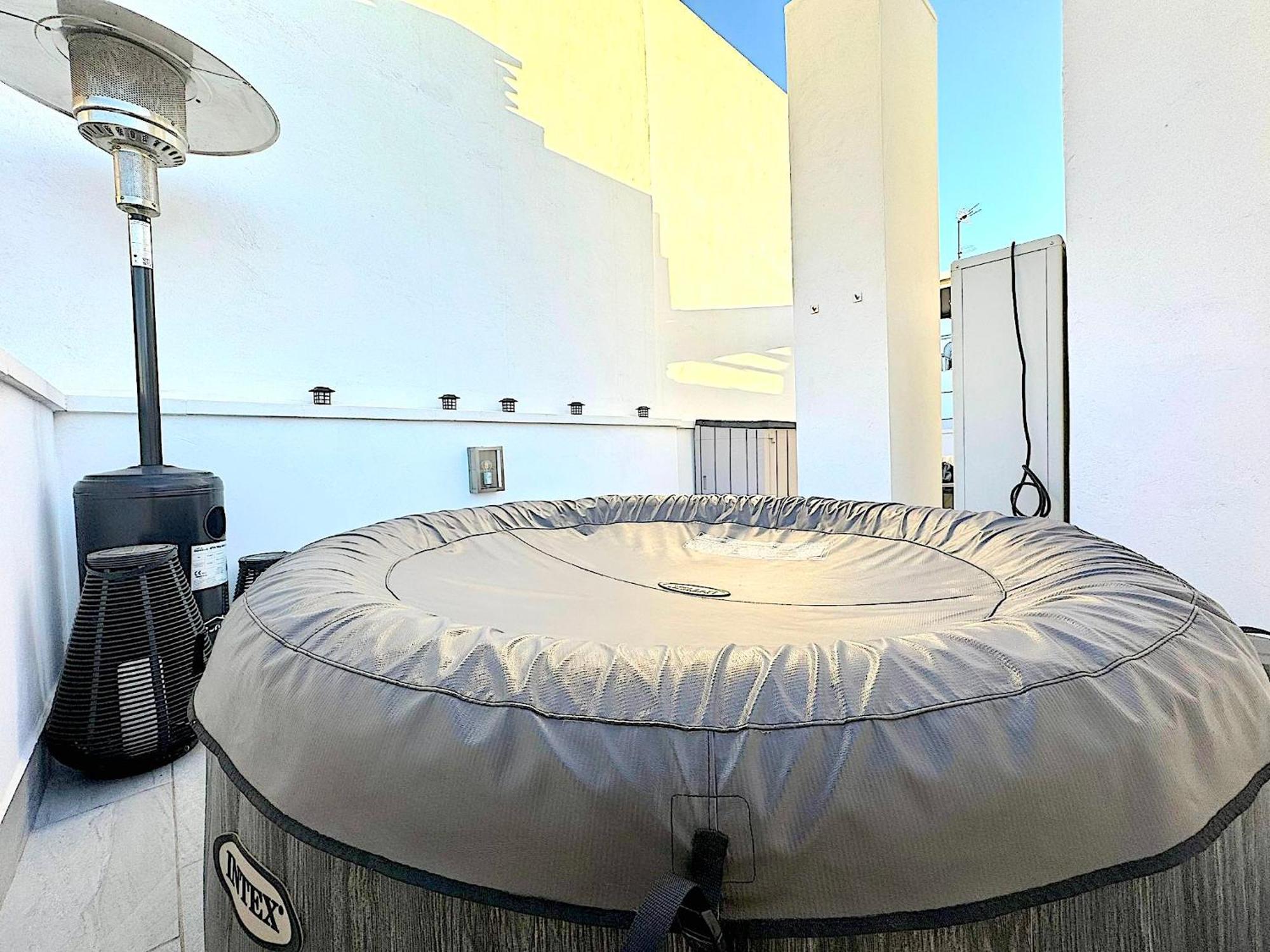 Atico Con Jacuzzi Privado , 1 Min Walk De Playa Levante Santa Pola Exteriör bild